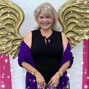 Meet your Posher, Dora